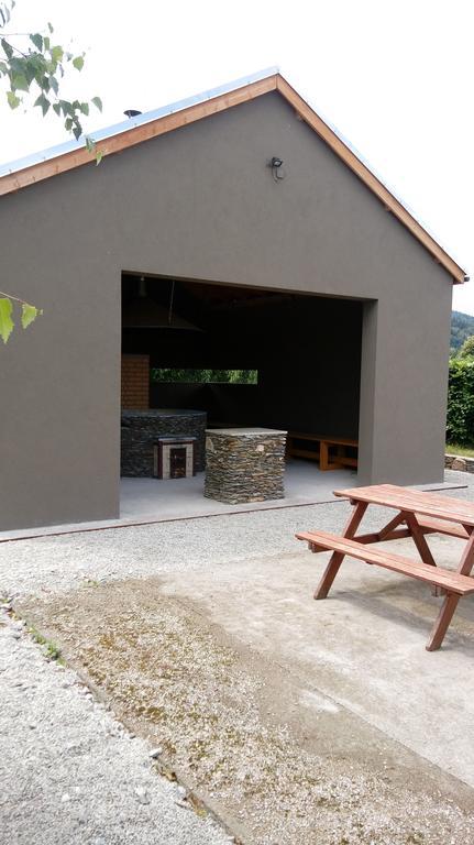 Gospodarstwo Agroturystyczne-Pensjonat Sad Podgorzyn Exterior photo